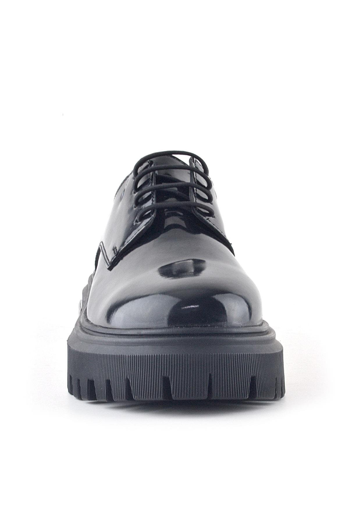 Rakerplus Black Patent Leather Lace-Up Oxford Metal Detailed Casual Shoes