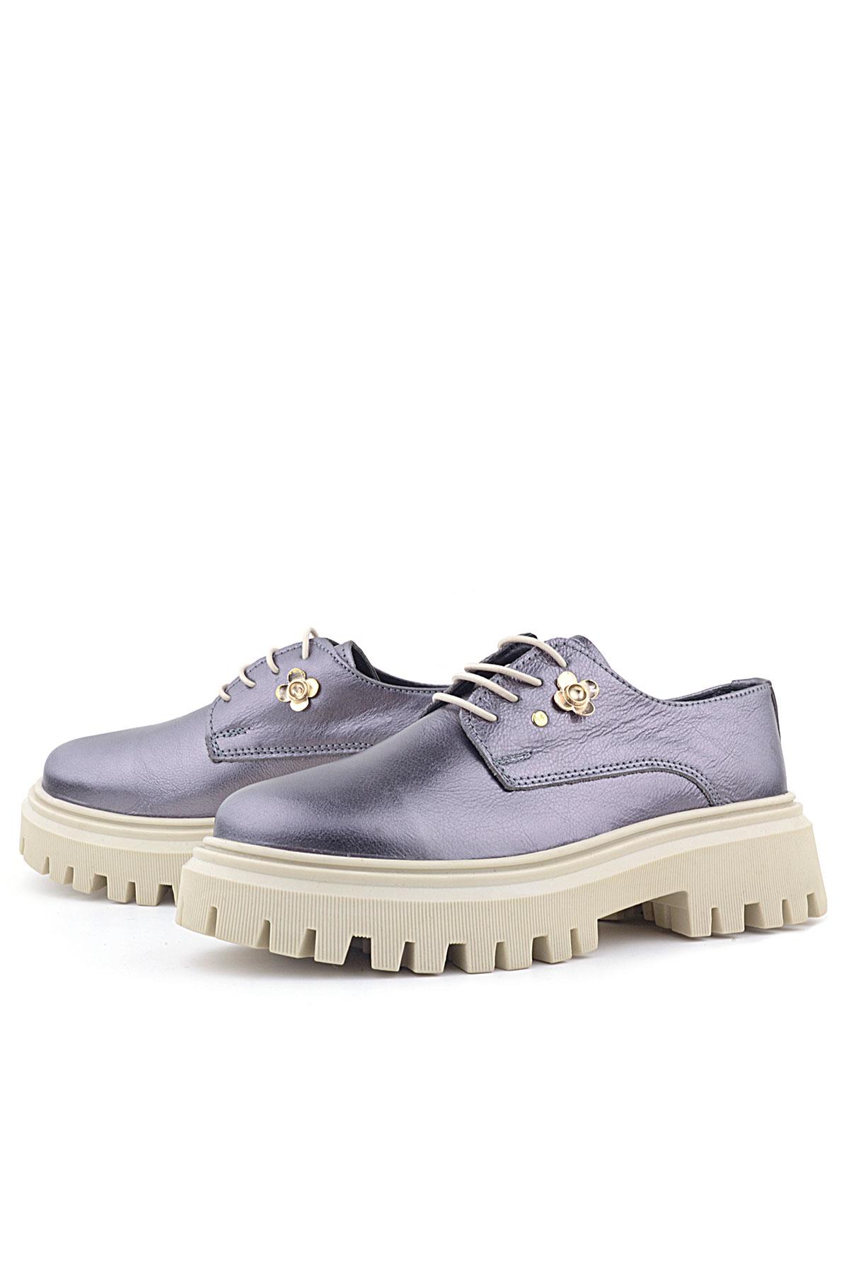 Rakerplus Platin Hakiki Deri Çiçek Detaylı Bağcıklı Oxford Günlük Ayakkabı