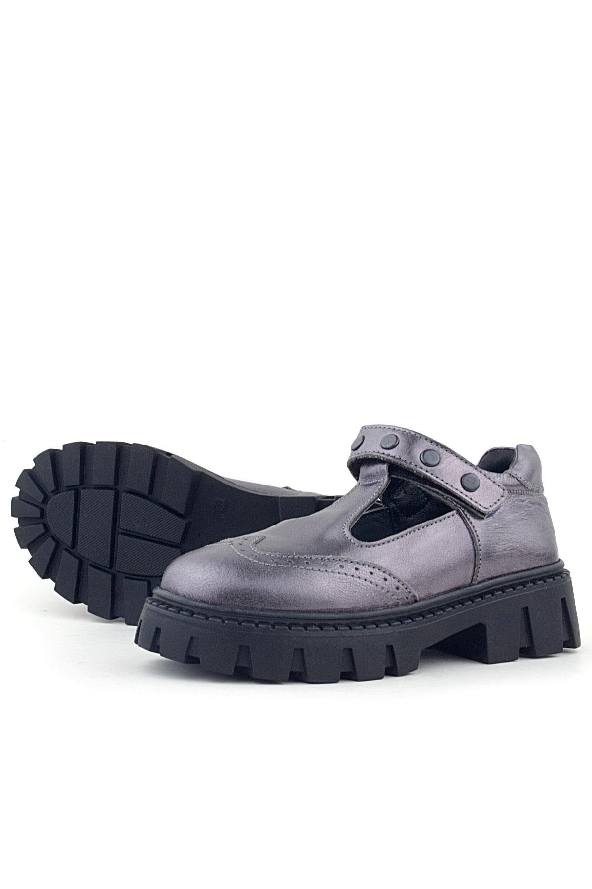 Rakerplus Hakiki Deri Platin Metal Detaylı Cırtlı Kız Çocuk Okul Ayakkabı