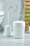 Yuvarlak Kovalı ve Fırçalıklı 2'li Beyaz Banyo Seti
