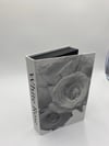 White Rose 3 Dekoratif Kitap KutuDekoratif Kitap KutularTablolife