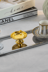 E-ticaret sitemizde bulunan Gold Metal Kaplama Ayaklı Lokumluk ve Gold Çerçeveli Sunumluk ile sofranıza şıklık katın! Yüksek kaliteli ve şık tasarımlar yarenstyle.com'da sizi bekliyor. - Yaren Style