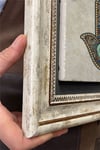 Oscar Stone Decor Çerçeveli Tablo Taş Duvar Dekoru 30 X 30 Cm Fatma Ana Eli Nazar Sadakat Çizimi
