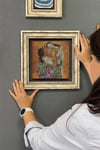 Oscar Stone Decor Çerçeveli Tablo Taş Duvar Dekoru 30 X 30 Cm Gustav Klimt Aile Tablosu