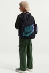 NIKESırt ÇantasıNike Y ELMNTL BKPK SHOEBOX En: 46 cm, Boy: 30 cm, Derinlik: 13 cm Unisex Sırt Çantası HJ4186-011Siyah