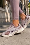 NIKESneakerNike V5 RNR Kadın Sneaker HQ6411-201Çok Renkli