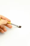 RETOUCH BRUSH B3-103