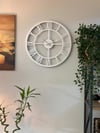 Metal Romen Rakamlı Duvar Saati  Beyaz Renk(50x50 Cm)