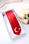 SATEN KUMAŞ ÜSTÜNE TÜRK BAYRAK BASKILI ÇOCUK KRAVATI-KUTULU
