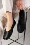 Emily Siyah Renk Oval Burunlu Babet-BABET-Mio Gusto-05839BLC