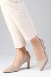 Lita Bej Renk Süet Stiletto-Kısa Topuklu-Mio Gusto-01252BES
