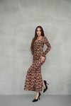 Kahve Dijital Baskılı Full Likralı Dalgıç Kumaş Yırtmaç Detaylı Midi Boy Elbise