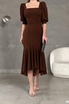 Kahverengi Krep Kumaş Kare Yaka Balon Kol Balık Model Midi Boy Elbise 
