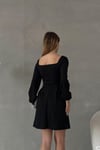 Siyah Kare Yaka Uzun Kol İthal Krep Kumaş Basic Elbise 