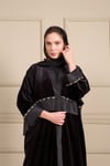 İŞLEMELİ KADİFE ABAYA