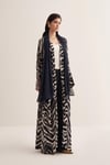 ZEBRA PATTERN ABAYA & SCARF