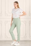 Beli Lastikli Cepli Krep Skuba Havuç Kesim Pantalon-YEŞİL