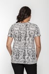 V Yaka Piton Desen Basic Tshirt-EKRU