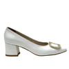 Beyaz 6 Cm Gold Tokalı Rahat Stiletto