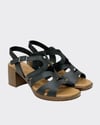 Hakiki Deri Çapraz Bantlı Rahat Topuklu Sandalet