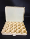 PLASTİK  PIRLANTA TAŞ KUTUSU 20'Lİ , PLASTIC DIAMOND BOX FOR 20 PIECES 