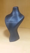 DERİ VE KADİFE KOLYE BOYUNLUK , LEATHER  AND VELVET  NECKLACE JEWELRY DISPLAYS