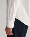 GANT Erkek Beyaz Slim Fit Düğmeli Yaka Broadcloth Gömlek