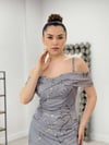 Açık Omuz Pullu Tül Elbise - GRİ