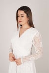 Güpür Dantel Asimetrik Kesim Elbise - Beyaz