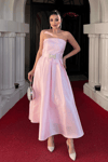 Tafta Saten Kumaş Straplez Midi Elbise - PEMBE