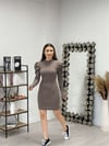 Triko Omuza Detaylı Elbise - Kahverengi