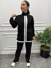 Beyaz Şeritli Dik Yaka Athleisure Takım