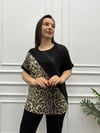 Payet İşlemeli Leopar Desenli Tişört