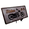 Amerika Birleşik DevletleriDünyadan HediyelerDNY-HD100495Keskin Hediyelik Eşya Ve TekstilDekoratif 3D Metal Plaka New York 1955 Riders 30cm