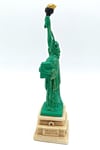 Amerika Birleşik DevletleriDünyadan HediyelerDNY-HD100294Keskin Hediyelik Eşya Ve TekstilABD New York Özgürlük Heykeli Reçine 18 cm