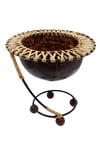 EndonezyaDünyadan HediyelerDNY-HD100576Keskin Hediyelik Eşya Ve TekstilHindistan Cevizi Şekerlik Spiral Coconut Metal Ayaklı Coconat Kase No.2