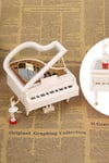 İstanbulDünyadan HediyelerDNY-HD100899Keskin Hediyelik Eşya Ve TekstilPiyano Müzik Kutusu Döner Balerinli Küçük Boy 14 cm