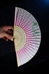 JaponyaDünyadan HediyelerDNY-HD100689Keskin Hediyelik Eşya Ve TekstilJapon Bambu Kumaş Yelpaze Çanta Boy Stant Hediyeli No.7