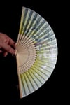 JaponyaDünyadan HediyelerDNY-HD100694Keskin Hediyelik Eşya Ve TekstilJapon Bambu Kumaş Yelpaze Çanta Boy Stant Hediyeli No.12
