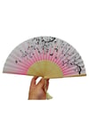 JaponyaDünyadan HediyelerDNY-HD100697Keskin Hediyelik Eşya Ve TekstilJapon Bambu Kumaş Yelpaze Çanta Boy Stant Hediyeli No.15