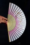 JaponyaDünyadan HediyelerDNY-HD100700Keskin Hediyelik Eşya Ve TekstilJapon Bambu Kumaş Yelpaze Çanta Boy Stant Hediyeli No.18