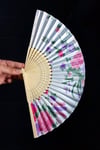 JaponyaDünyadan HediyelerDNY-HD100719Keskin Hediyelik Eşya Ve TekstilJapon Bambu Kumaş Yelpaze Çanta Boy Stant Hediyeli No.37