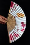 JaponyaDünyadan HediyelerDNY-HD100733Keskin Hediyelik Eşya Ve TekstilJapon Bambu Kumaş Yelpaze Çanta Boy Stant Hediyeli No.51