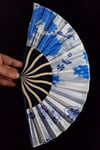 JaponyaDünyadan HediyelerDNY-HD100775Keskin Hediyelik Eşya Ve TekstilJapon Bambu Kumaş Yelpaze Çanta Boy Stant Hediyeli No.93