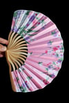 JaponyaDünyadan HediyelerDNY-HD100805Keskin Hediyelik Eşya Ve TekstilJapon Bambu Kumaş Yelpaze Çanta Boy Stant Hediyeli No.123
