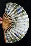 JaponyaDünyadan HediyelerDNY-HD100806Keskin Hediyelik Eşya Ve TekstilJapon Bambu Kumaş Yelpaze Çanta Boy Stant Hediyeli No.124