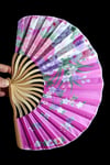 JaponyaDünyadan HediyelerDNY-HD100807Keskin Hediyelik Eşya Ve TekstilJapon Bambu Kumaş Yelpaze Çanta Boy Stant Hediyeli No.125