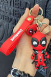 KanadaDünyadan HediyelerDNY-HD100635Keskin Hediyelik Eşya Ve TekstilDeadpool 3D Silikon Anahtarlık Kırmızı Siyah