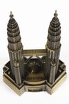 MalezyaDünyadan HediyelerDNY-HD100875Keskin Hediyelik Eşya Ve TekstilVintage Metal Malezya Twin Towers Biblo Antik Bronz 18 cm