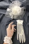 Beyaz Puantiyeli Eldiven-Vualet Nikah Şapkası